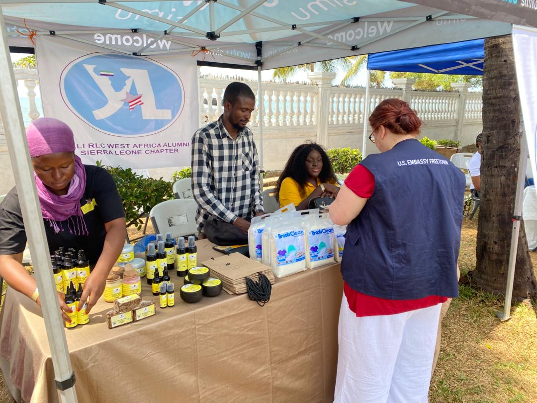 Environmental cleanup volunteer